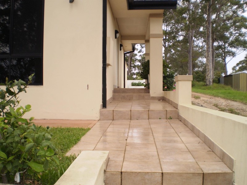 10 Observation Avenue, Batehaven NSW 2536