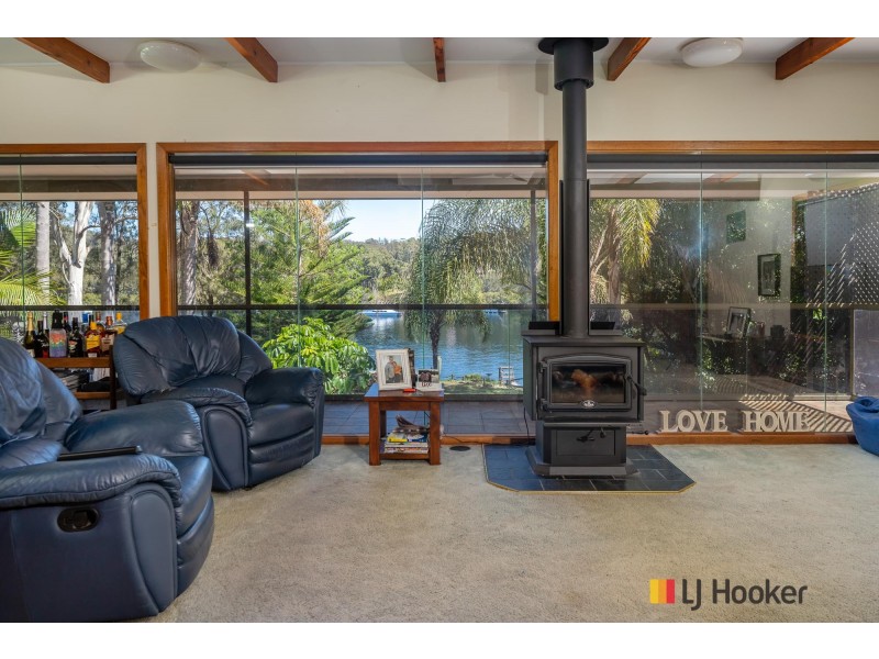 19 Sproxtons Lane, Nelligen NSW 2536