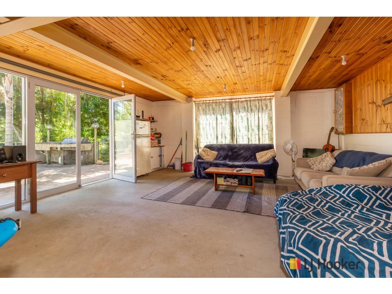 19 Sproxtons Lane, Nelligen NSW 2536