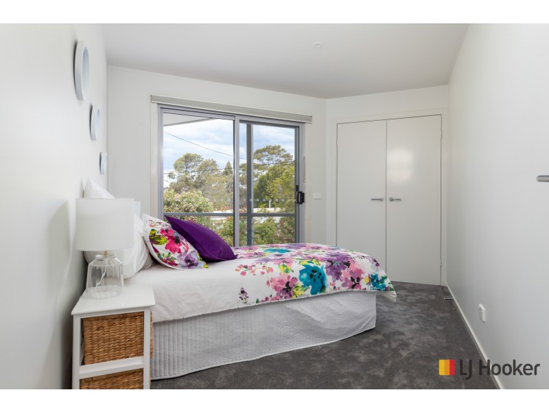 13B Bronte Crescent, Sunshine Bay NSW 2536