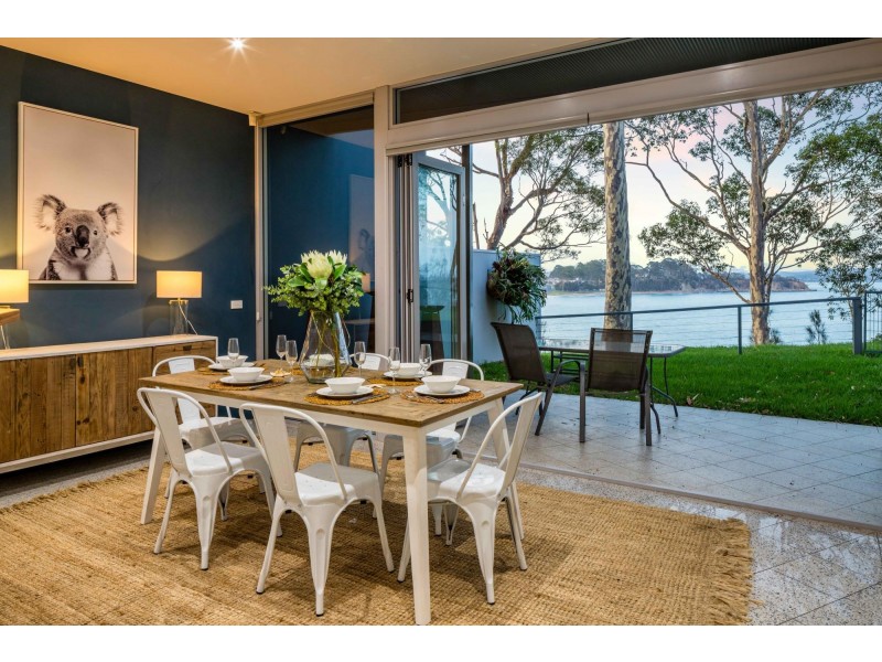 13B Bronte Crescent, Sunshine Bay NSW 2536