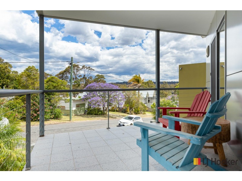13B Bronte Crescent, Sunshine Bay NSW 2536