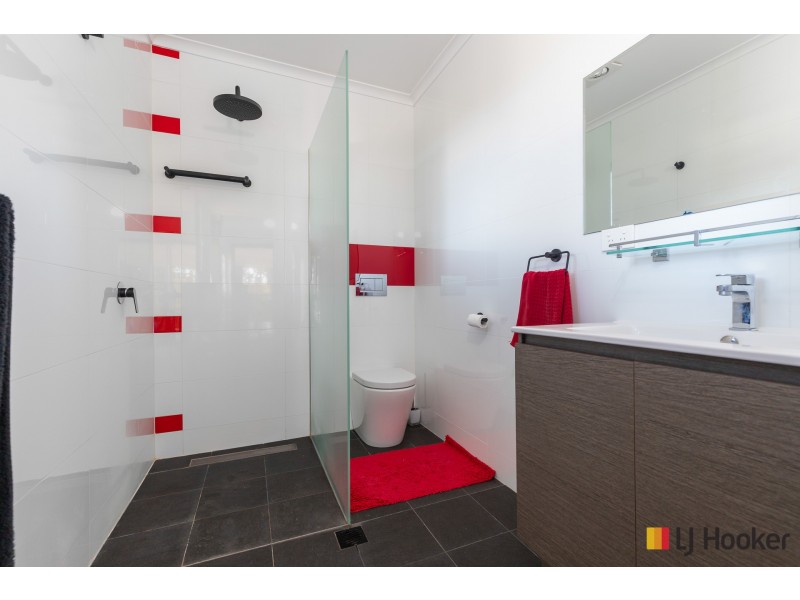 23 Bowerbird Place, Malua Bay NSW 2536