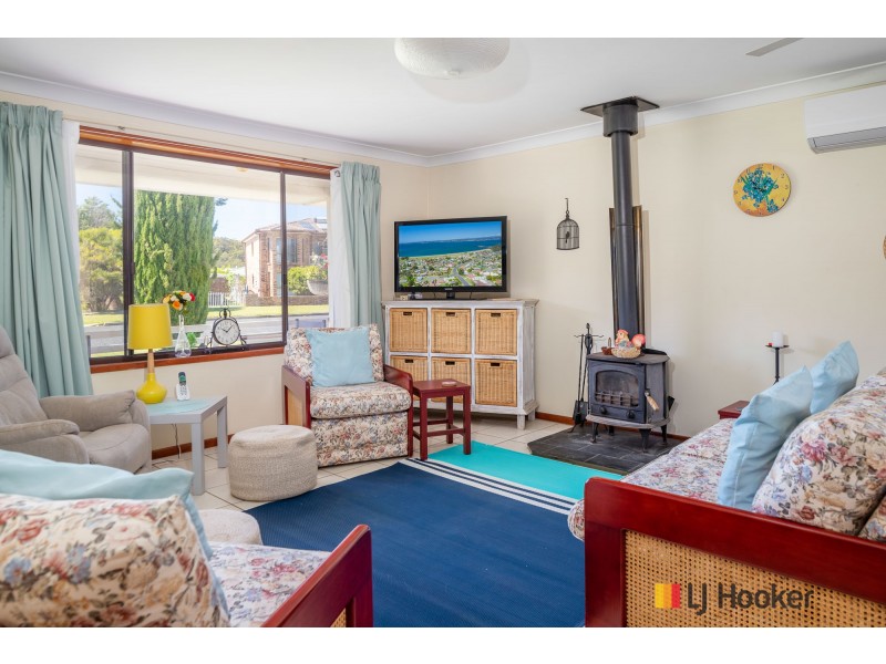 38 Belbowrie Parade, Maloneys Beach NSW 2536