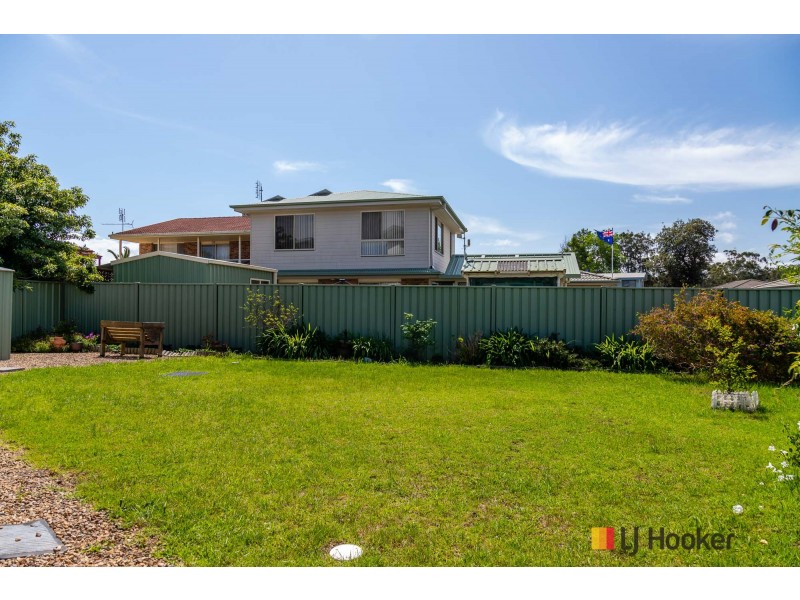 6A & 6B Balangay Court, Maloneys Beach NSW 2536