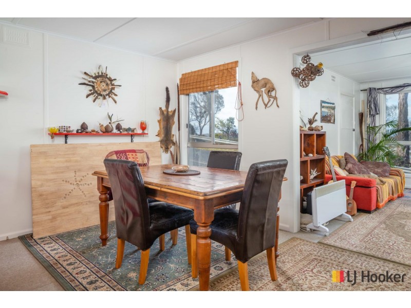 10A & 10B Bronte Crescent, Sunshine Bay NSW 2536