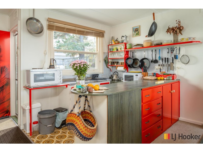 10A & 10B Bronte Crescent, Sunshine Bay NSW 2536