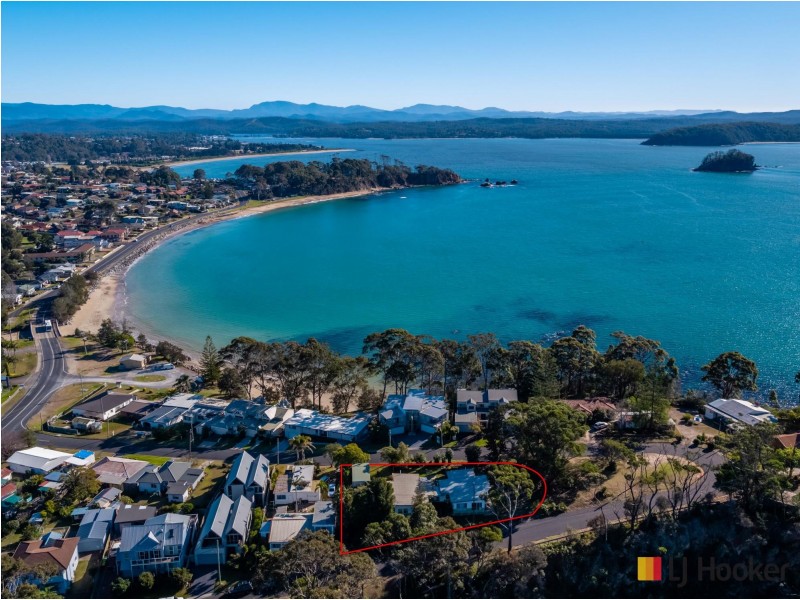 10A & 10B Bronte Crescent, Sunshine Bay NSW 2536