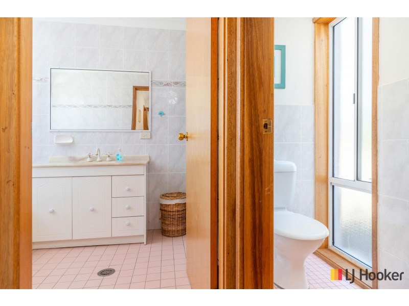 59A Tallawang Avenue, Malua Bay NSW 2536