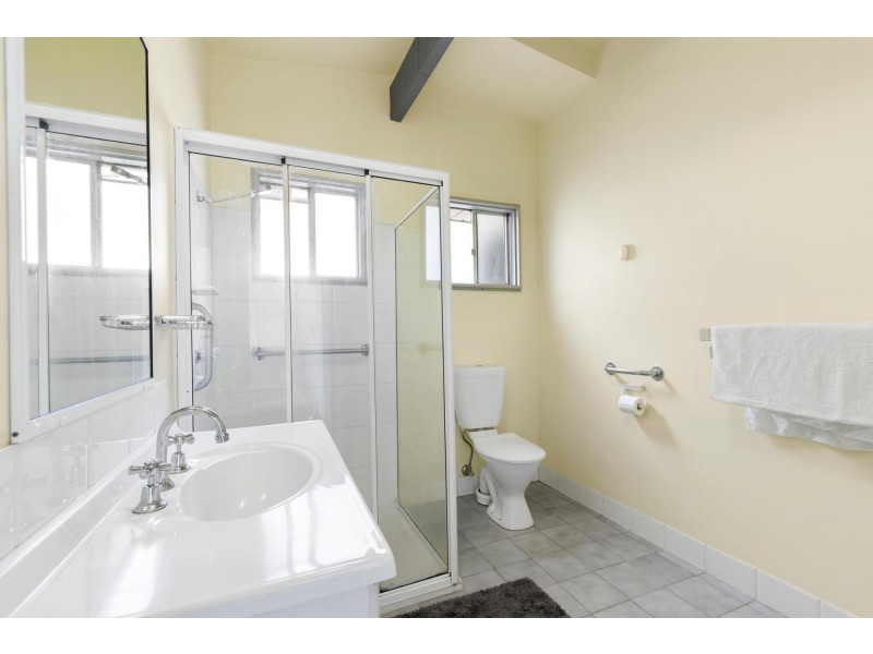 89 Berrima Parade, Surfside NSW 2536