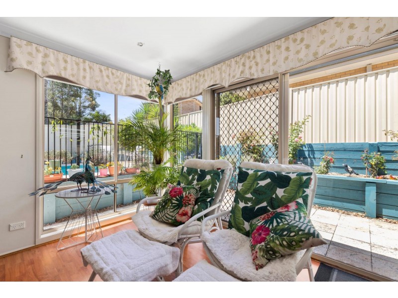 3 Stuart Place, Sunshine Bay NSW 2536