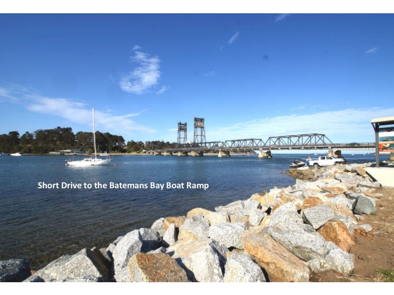 11 Kings Highway, Batemans Bay NSW 2536