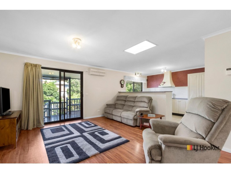 21 Johnson Place, Surf Beach NSW 2536