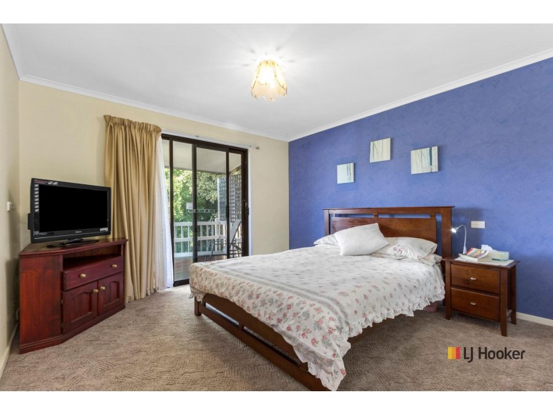 21 Johnson Place, Surf Beach NSW 2536