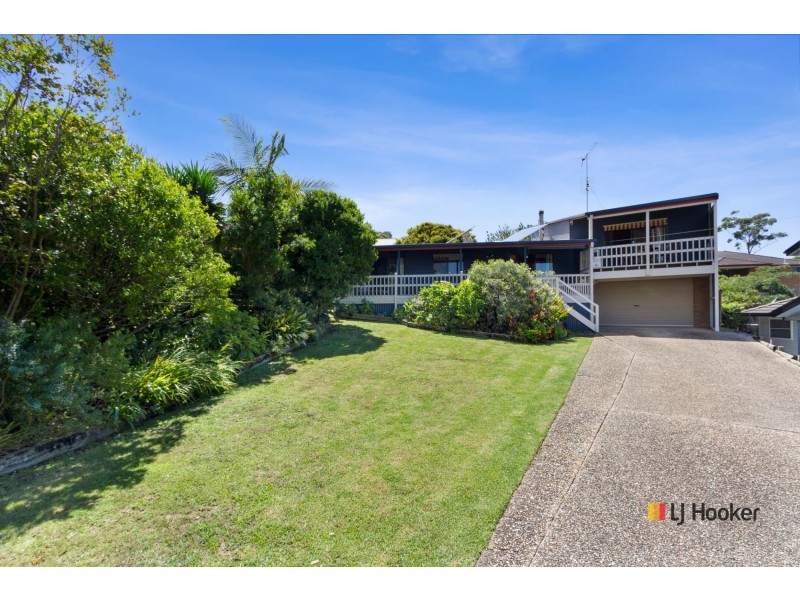 21 Johnson Place, Surf Beach NSW 2536