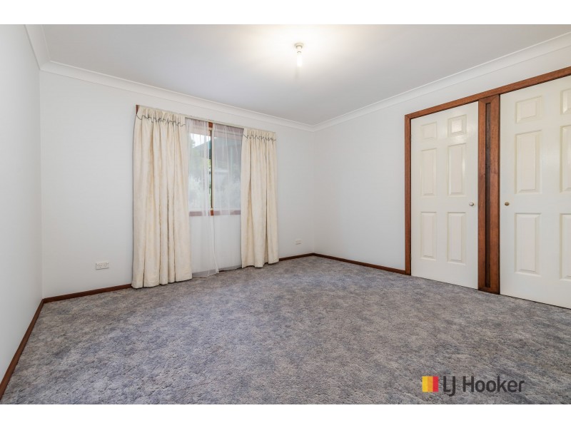 65 Karoola Crescent, Surfside NSW 2536