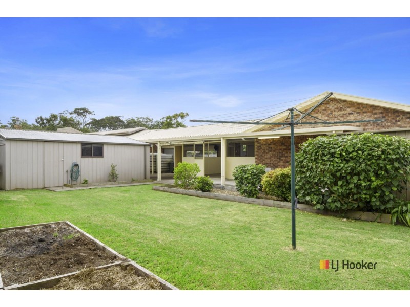 9 Blue Gum Parade, Maloneys Beach NSW 2536