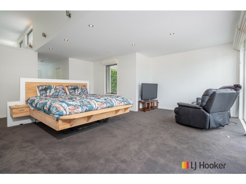 2/4 Wray Street, North Batemans Bay NSW 2536