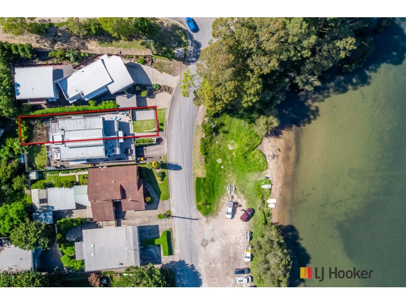 2/4 Wray Street, North Batemans Bay NSW 2536