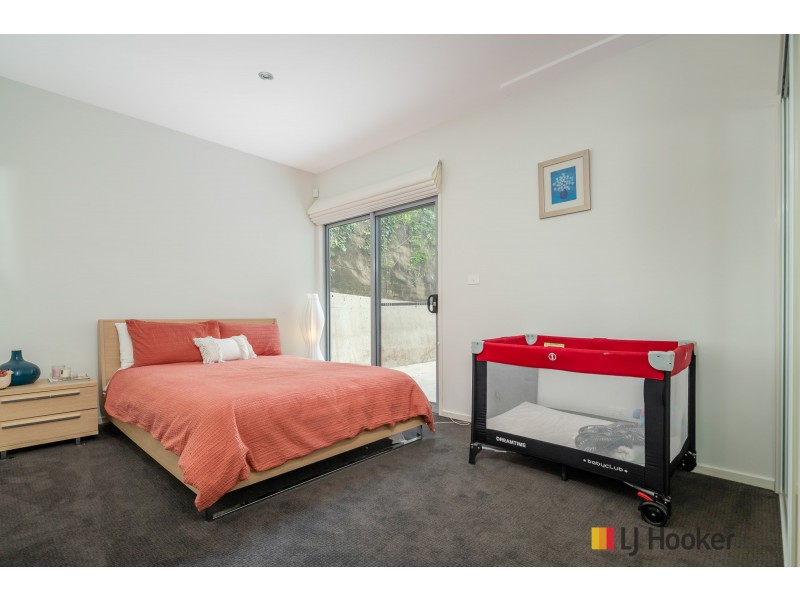 2/4 Wray Street, North Batemans Bay NSW 2536