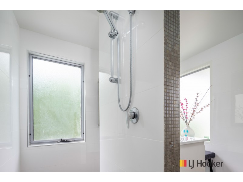 2/4 Wray Street, North Batemans Bay NSW 2536