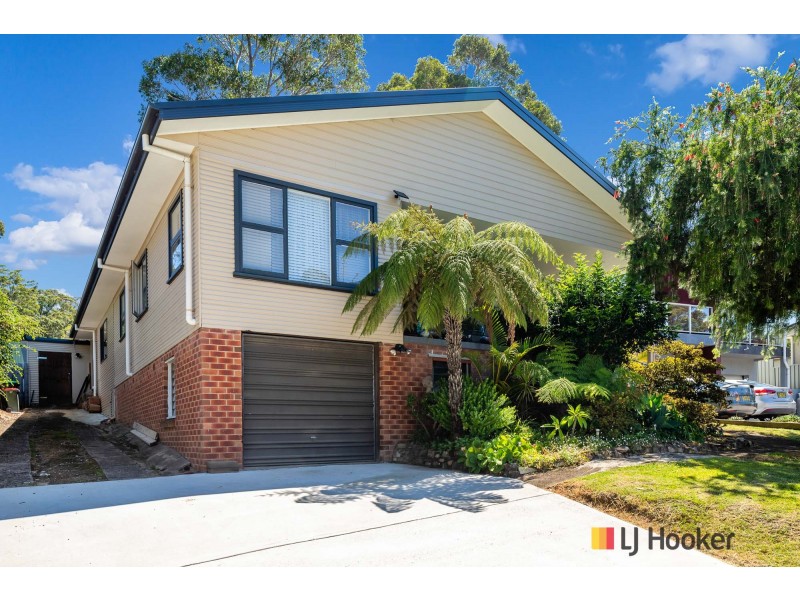 582 Beach Road, Denhams Beach NSW 2536