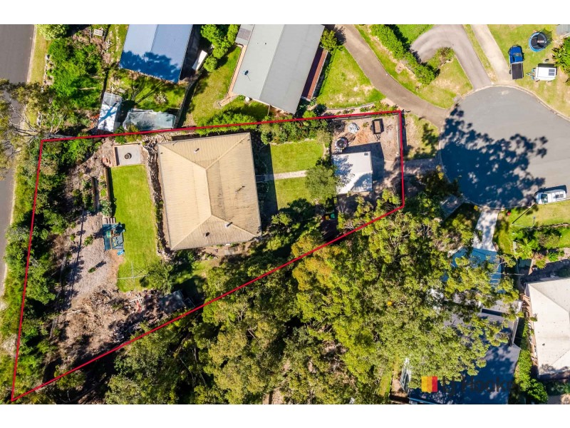 28 Johnson Place, Surf Beach NSW 2536
