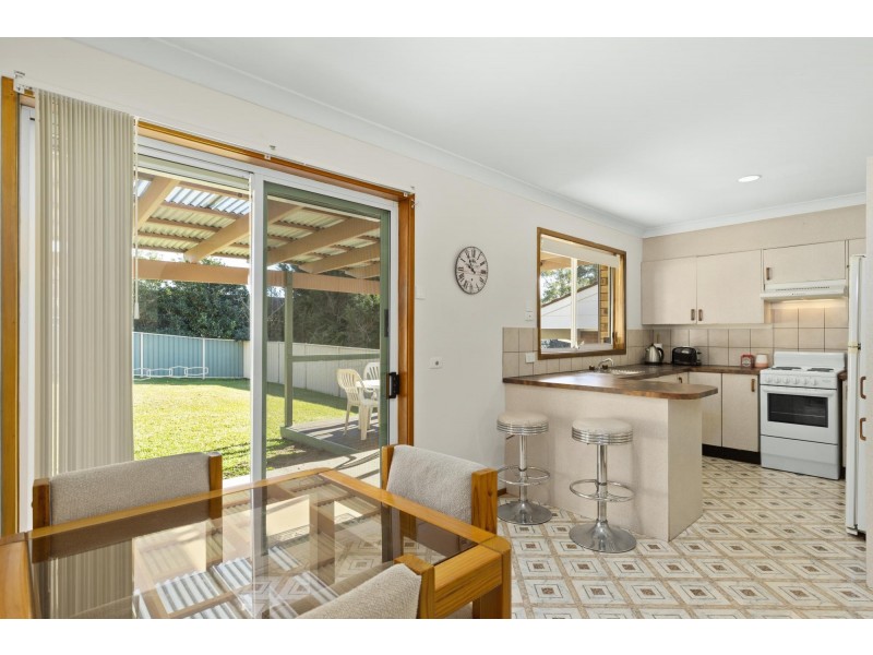 61 Ocean Avenue, Surf Beach NSW 2536