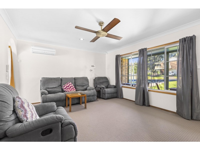 61 Ocean Avenue, Surf Beach NSW 2536