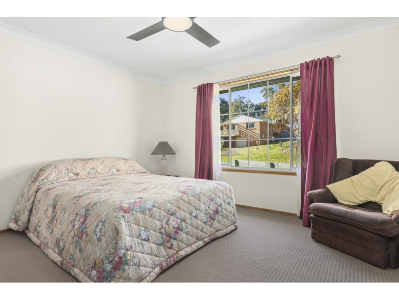 61 Ocean Avenue, Surf Beach NSW 2536