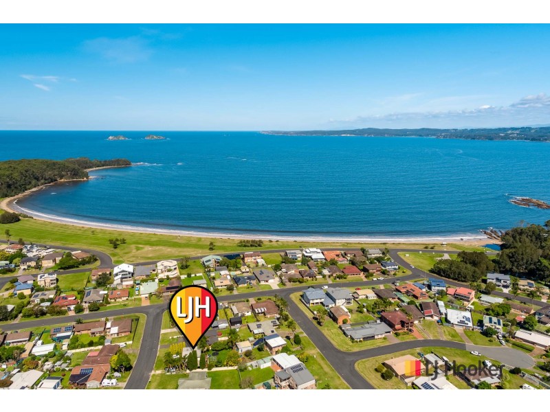 17 Tristania Parade, Maloneys Beach NSW 2536