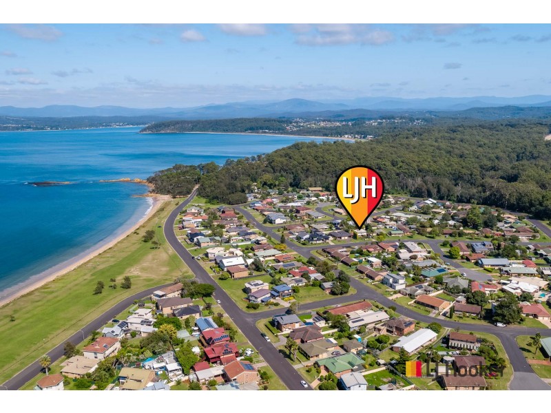 17 Tristania Parade, Maloneys Beach NSW 2536