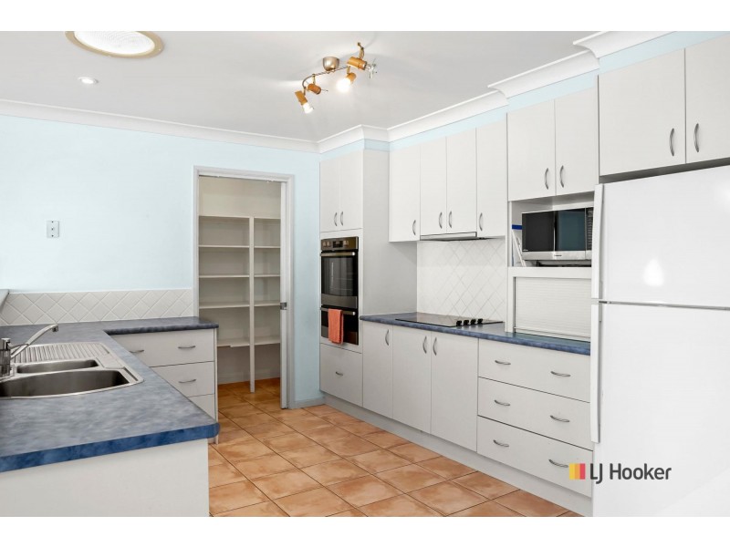 14 Lawson Place, Sunshine Bay NSW 2536