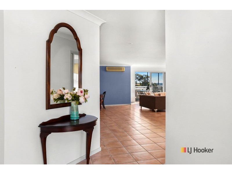 14 Lawson Place, Sunshine Bay NSW 2536