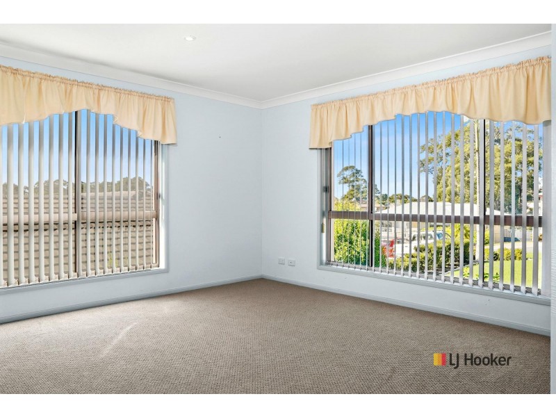 14 Lawson Place, Sunshine Bay NSW 2536