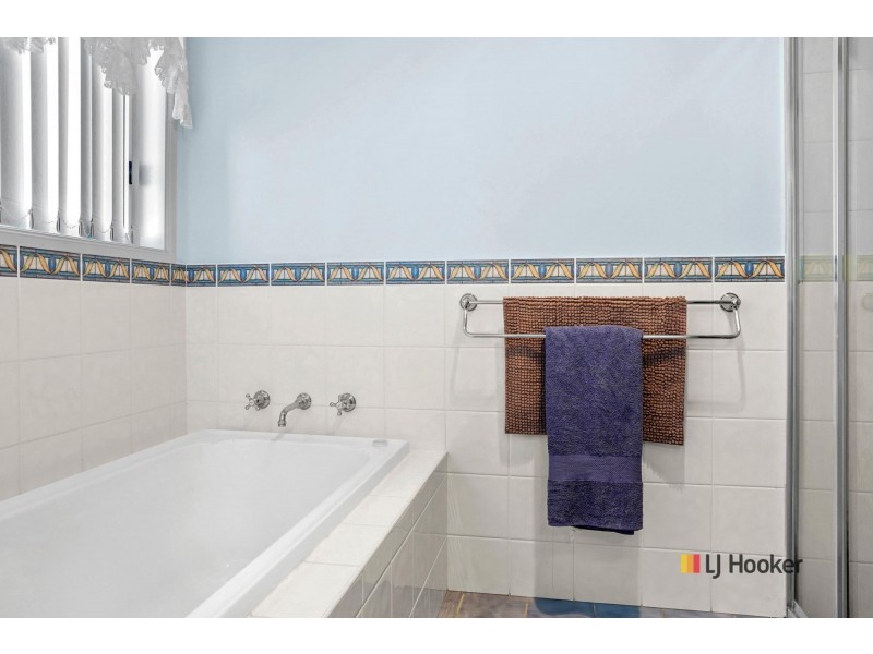 14 Lawson Place, Sunshine Bay NSW 2536