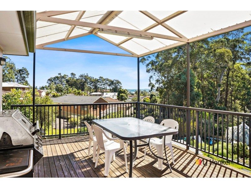 14 Lawson Place, Sunshine Bay NSW 2536