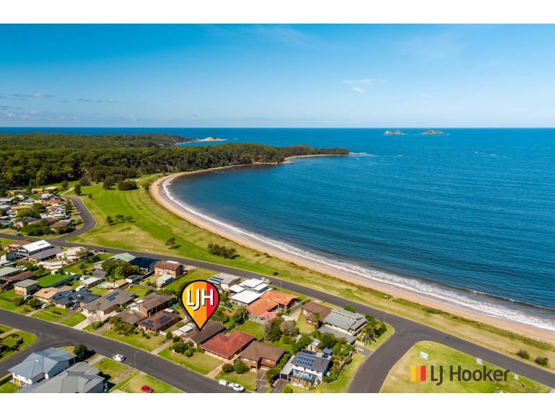 9 Belbowrie Parade, Maloneys Beach NSW 2536