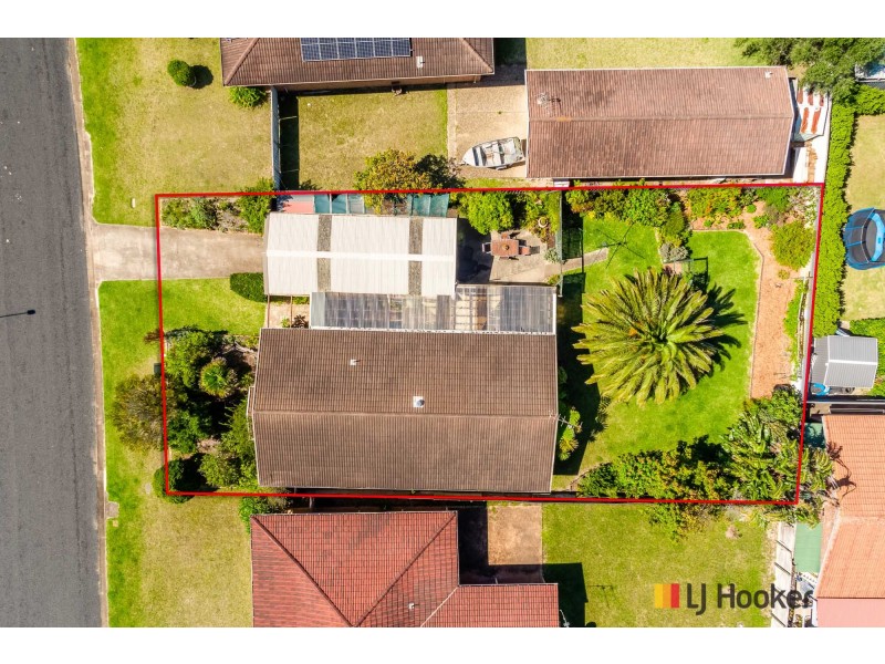 9 Belbowrie Parade, Maloneys Beach NSW 2536