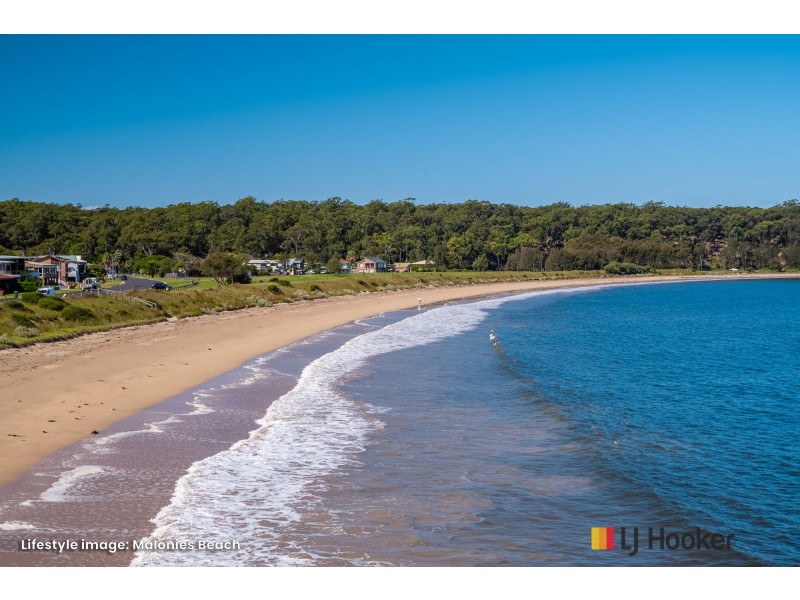 9 Belbowrie Parade, Maloneys Beach NSW 2536