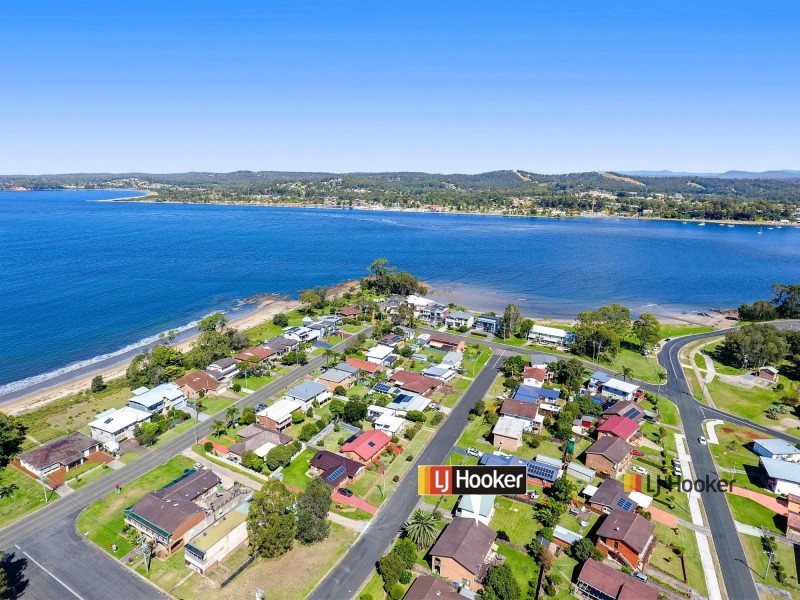 27 Wallaringa Street, Surfside NSW 2536