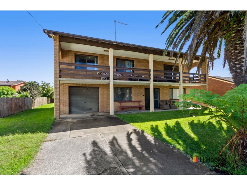 27 Wallaringa Street, Surfside NSW 2536
