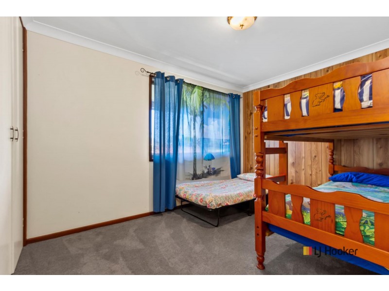 27 Wallaringa Street, Surfside NSW 2536