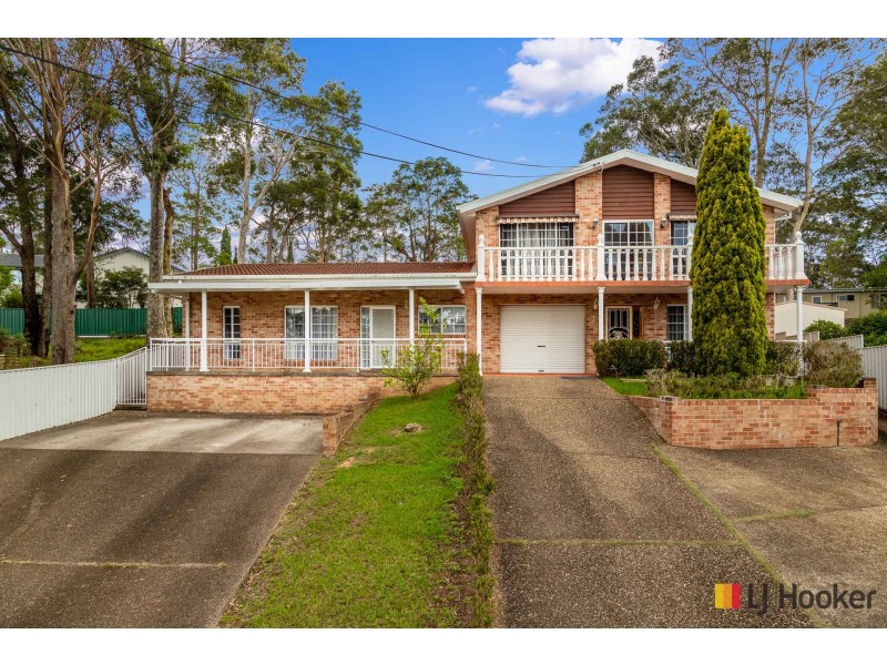 23 Pleasurelea Drive, Sunshine Bay NSW 2536