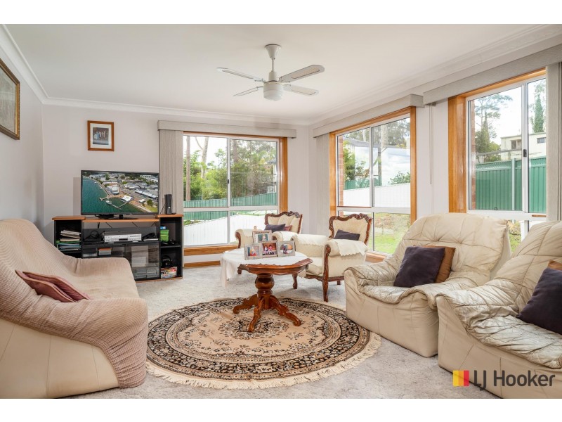 23 Pleasurelea Drive, Sunshine Bay NSW 2536