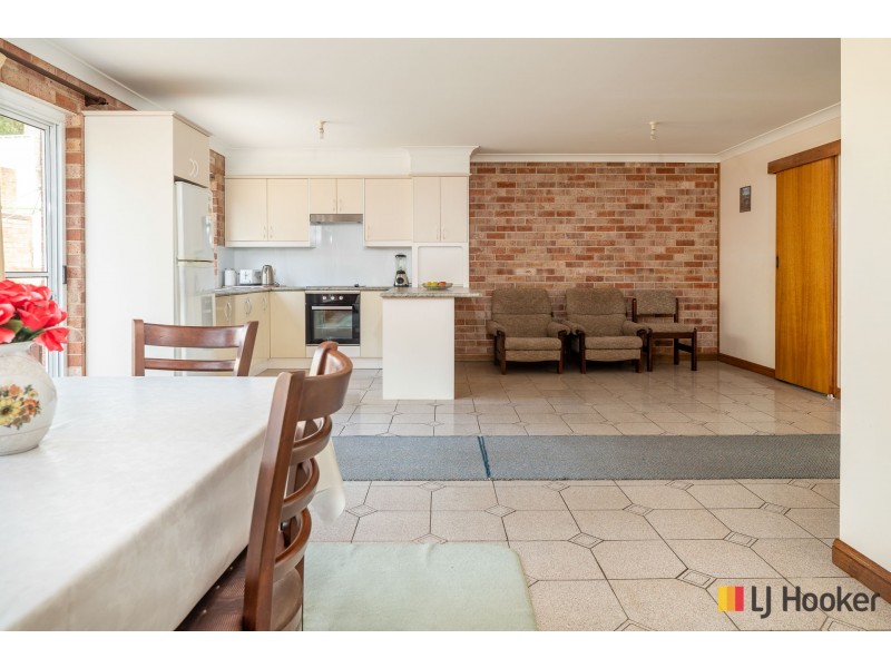 23 Pleasurelea Drive, Sunshine Bay NSW 2536