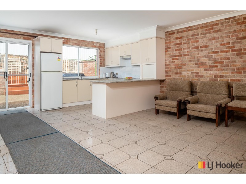 23 Pleasurelea Drive, Sunshine Bay NSW 2536