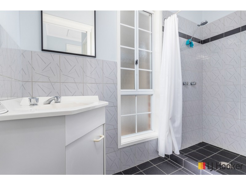 23 Pleasurelea Drive, Sunshine Bay NSW 2536