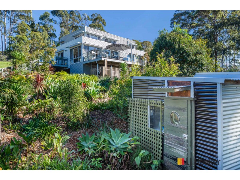 8 Seaview Way, Long Beach NSW 2536