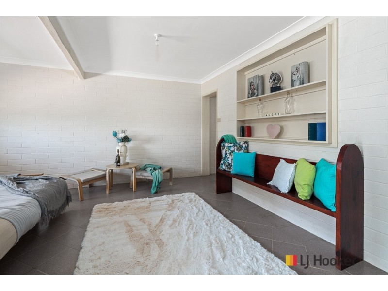 56 Tallawang Avenue, Malua Bay NSW 2536